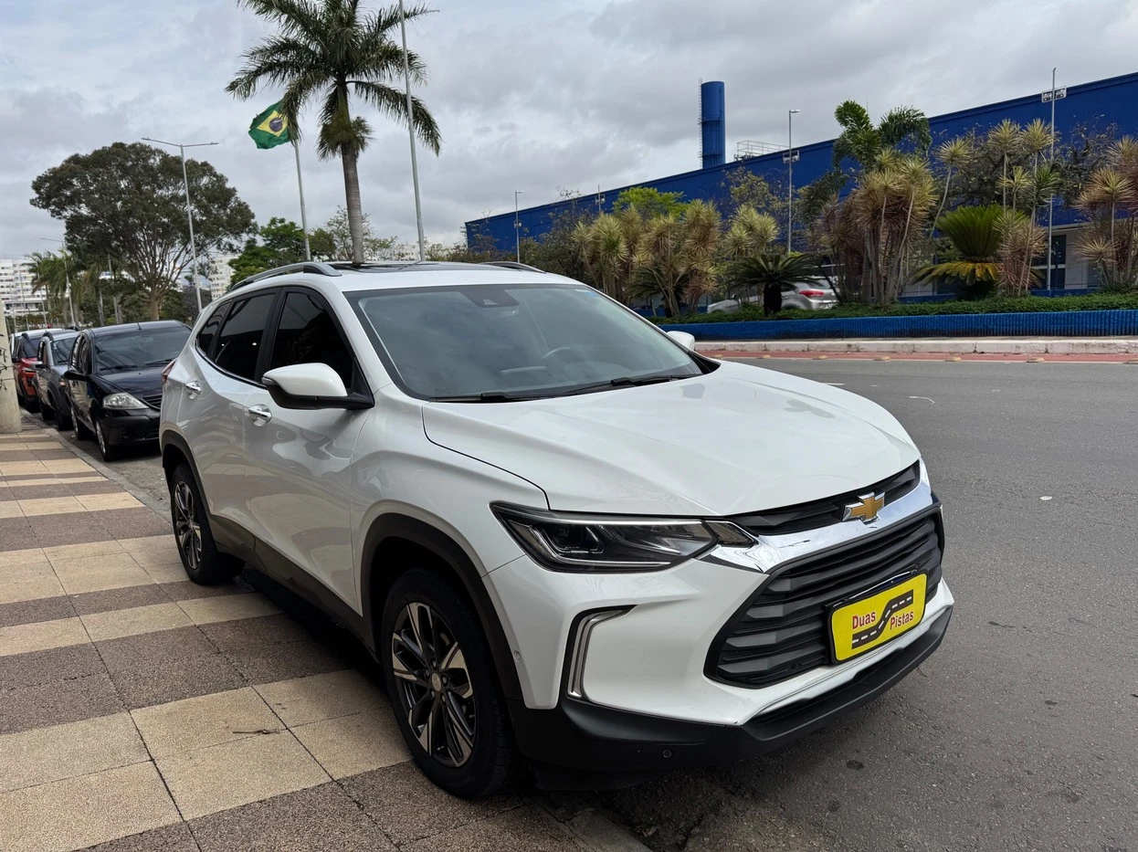 CHEVROLET TRACKER