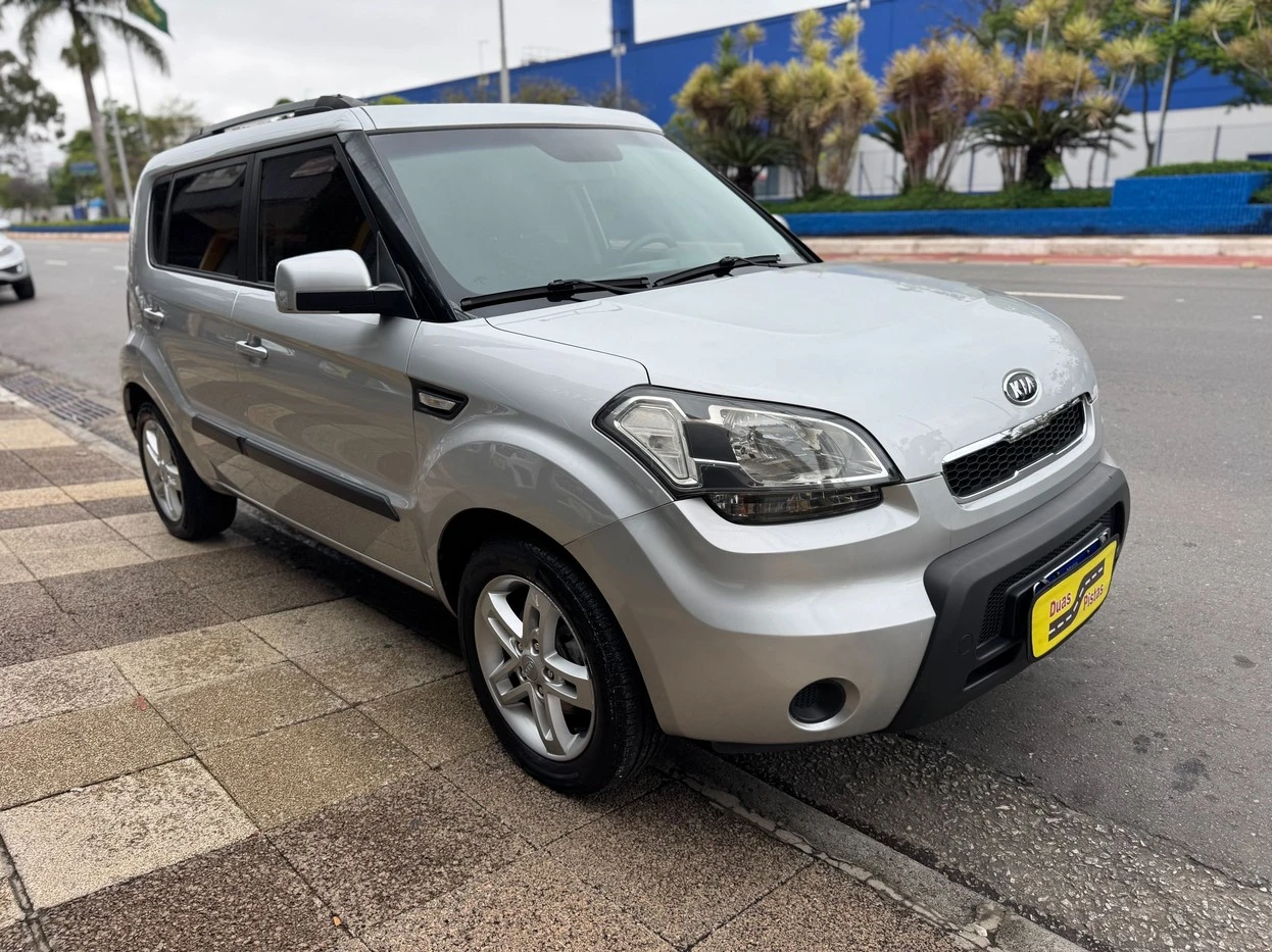 KIA SOUL