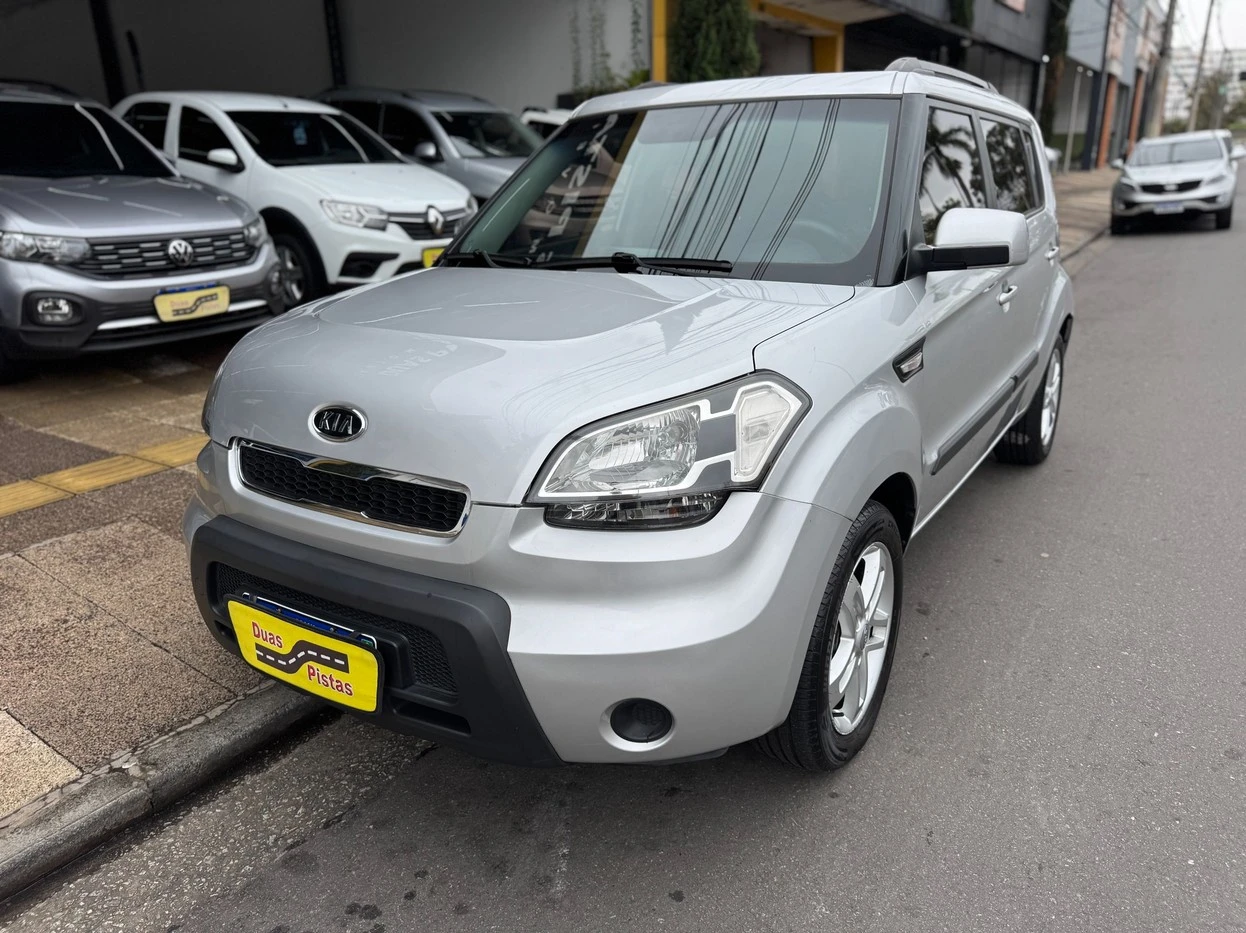 KIA SOUL