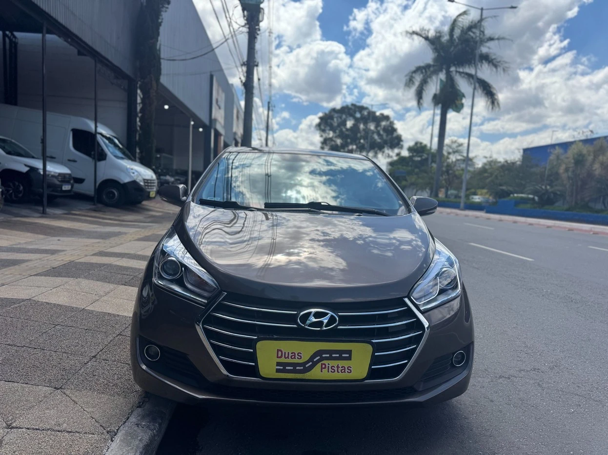 HYUNDAI HB20S