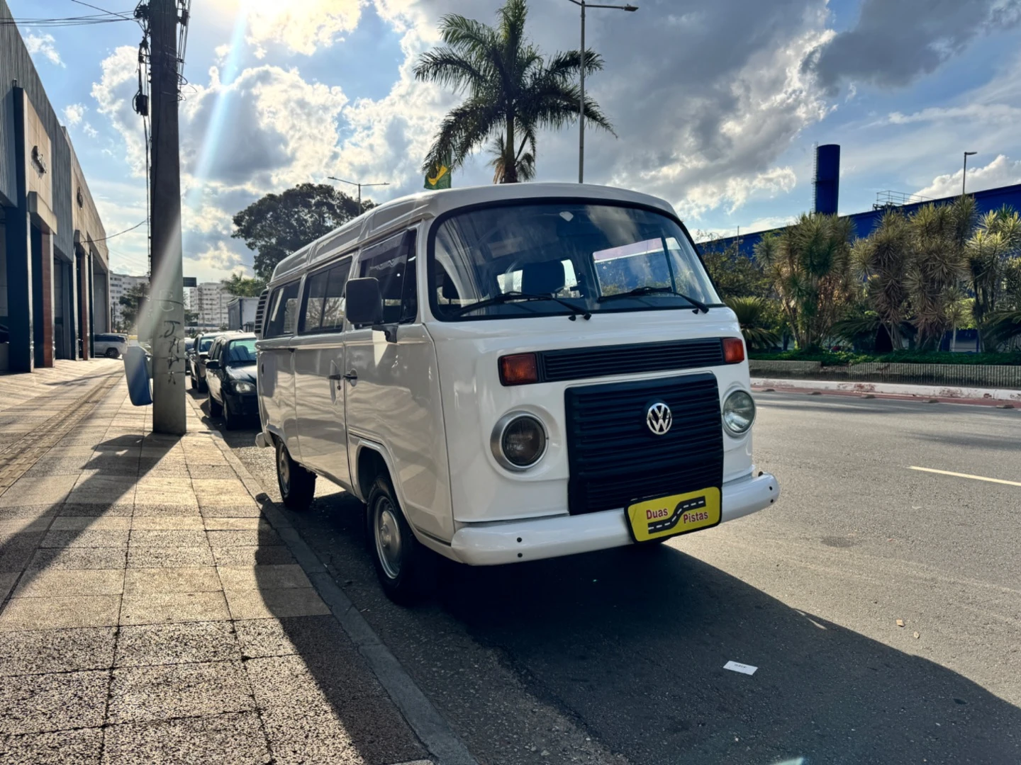 KOMBI