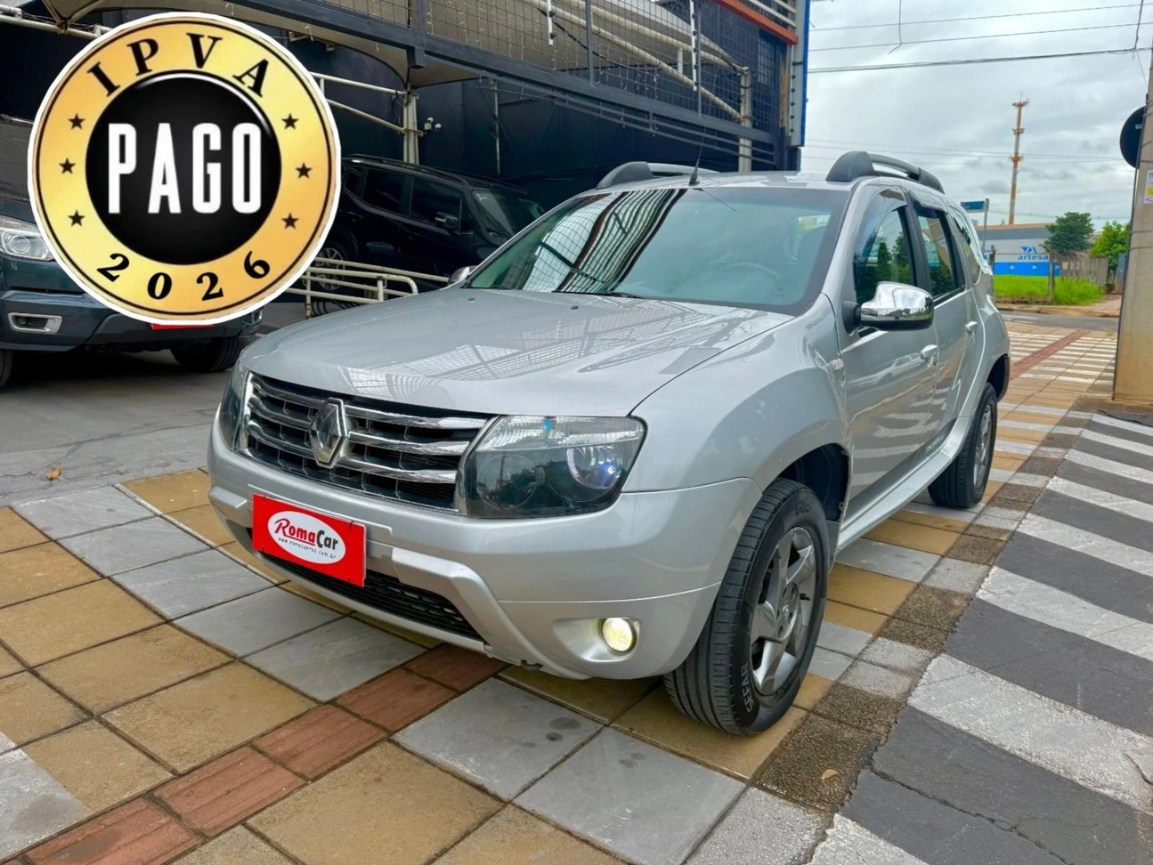 RENAULT DUSTER