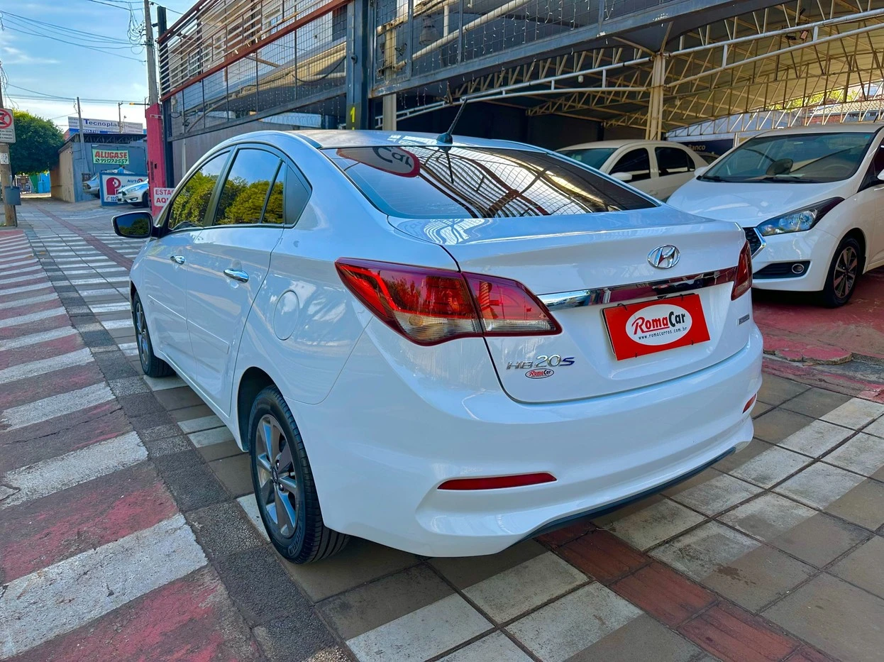 HYUNDAI HB20S