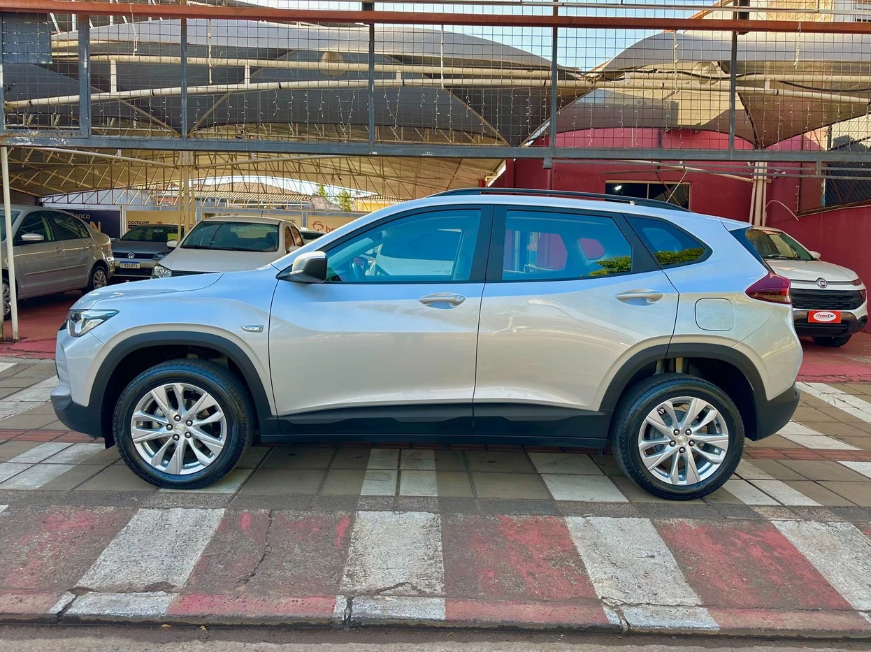 CHEVROLET TRACKER