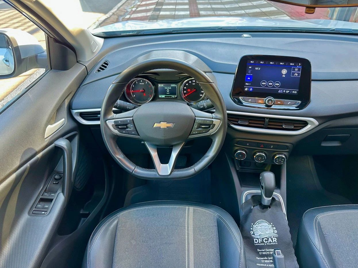 CHEVROLET TRACKER