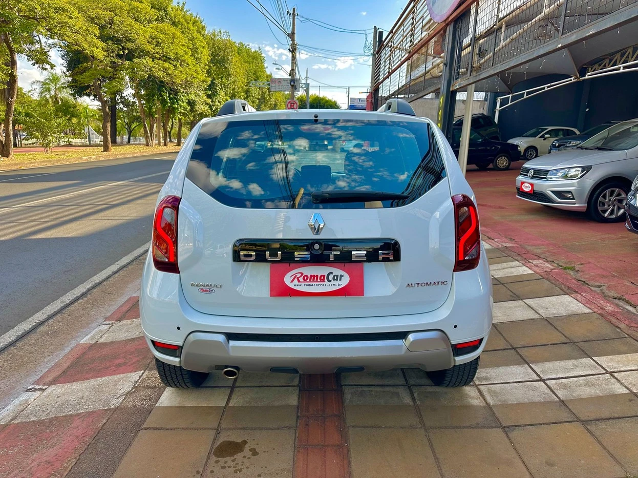 RENAULT DUSTER