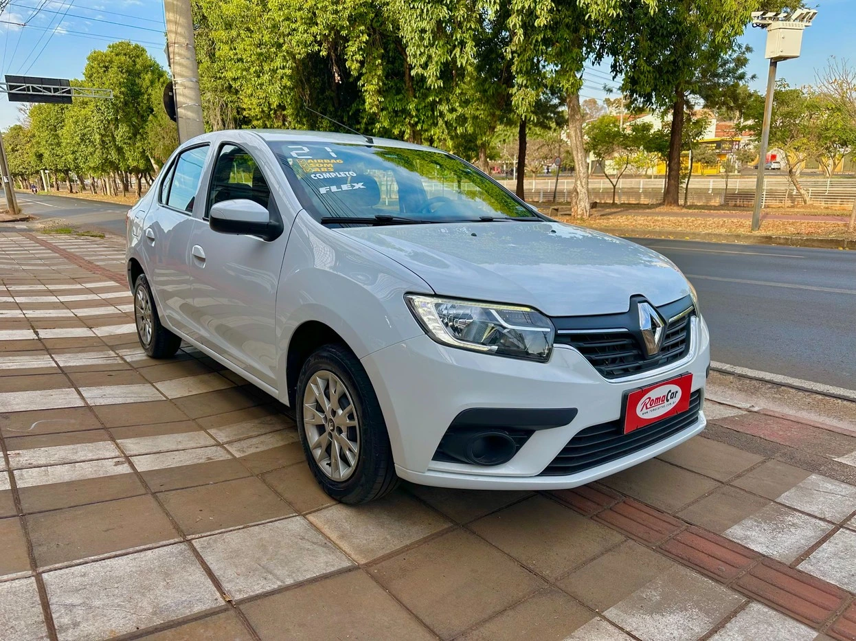 RENAULT LOGAN