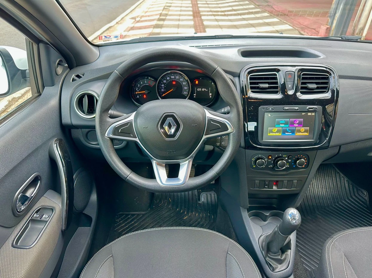 RENAULT LOGAN