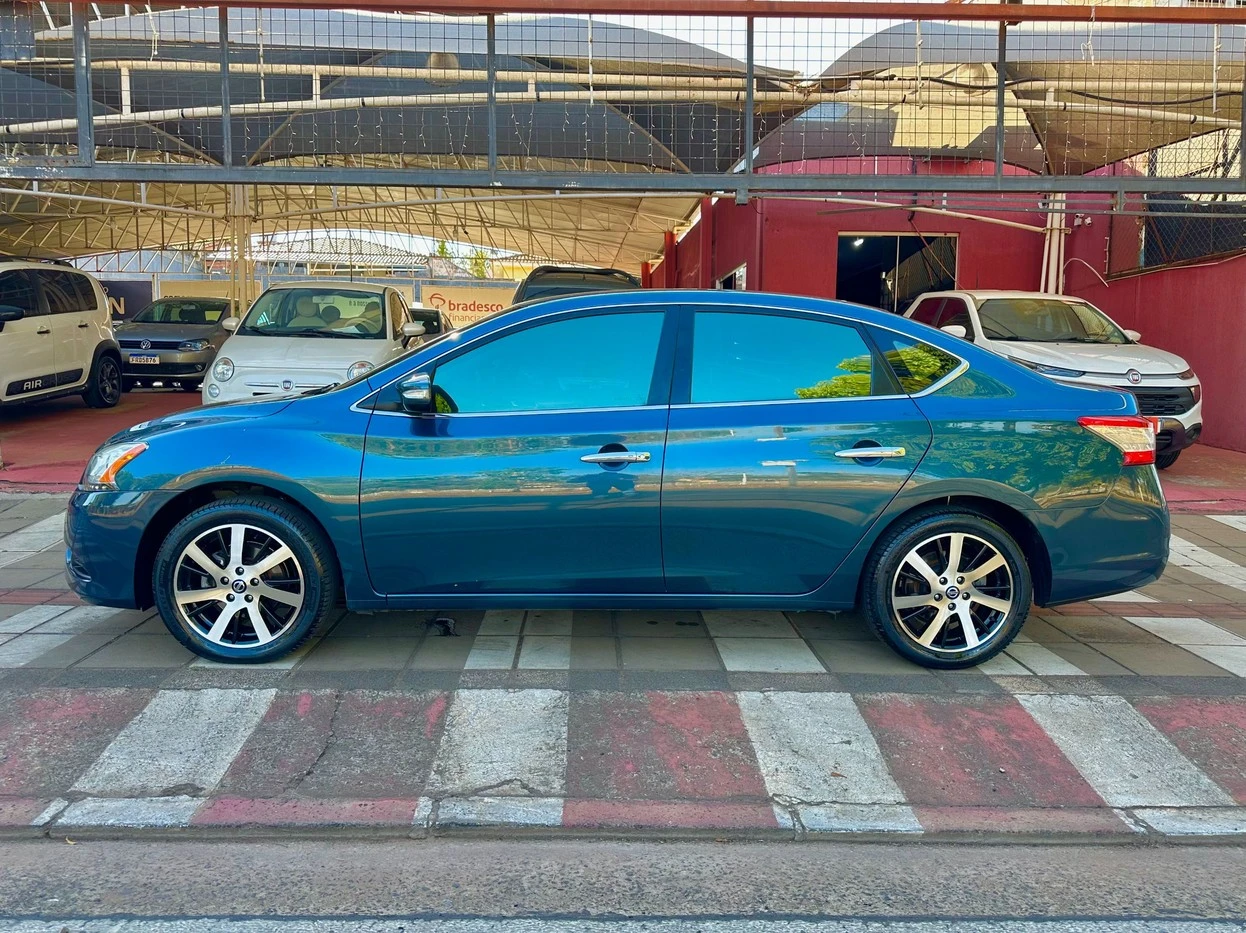 NISSAN SENTRA