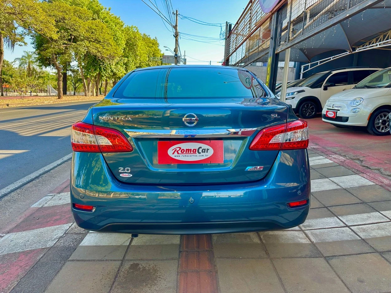 NISSAN SENTRA