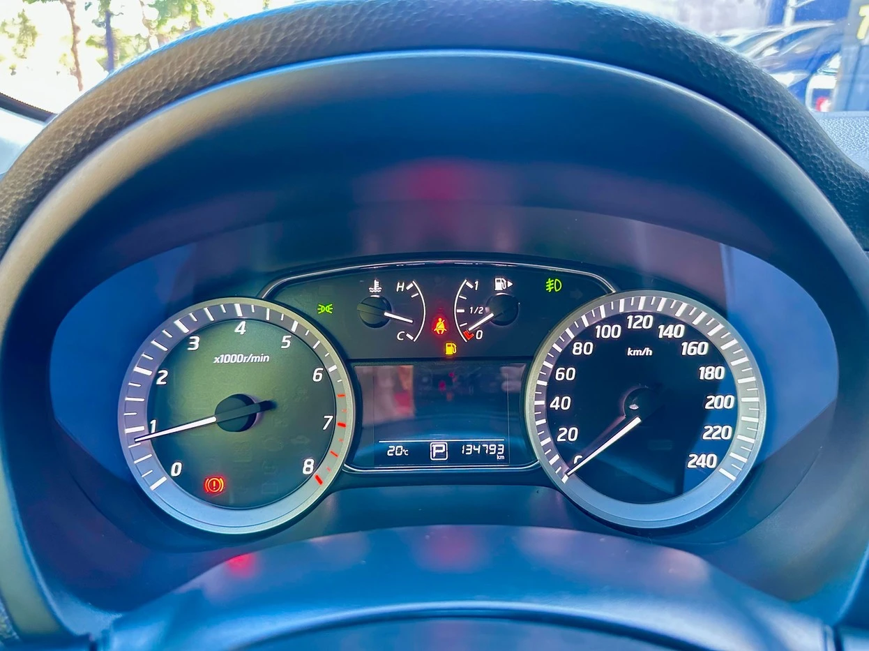 NISSAN SENTRA