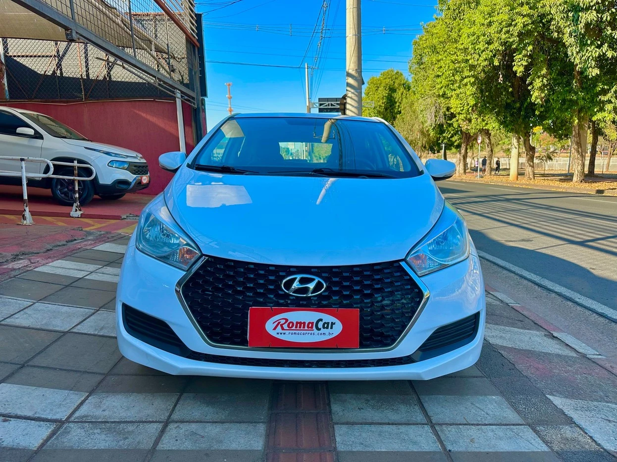 HYUNDAI HB20