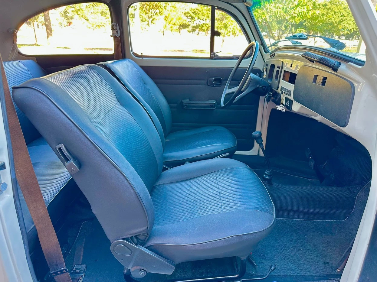 VOLKSWAGEN FUSCA