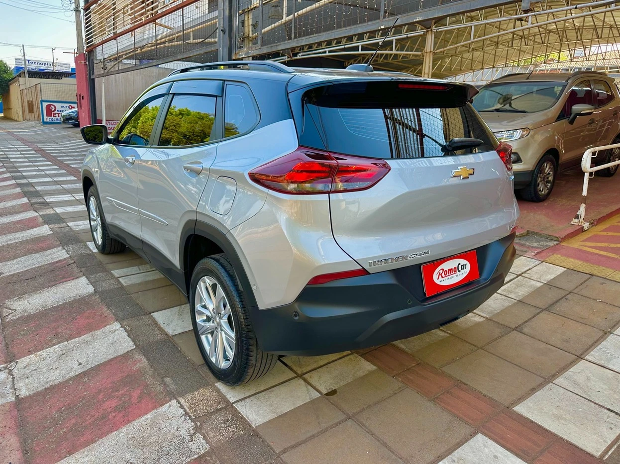 CHEVROLET TRACKER