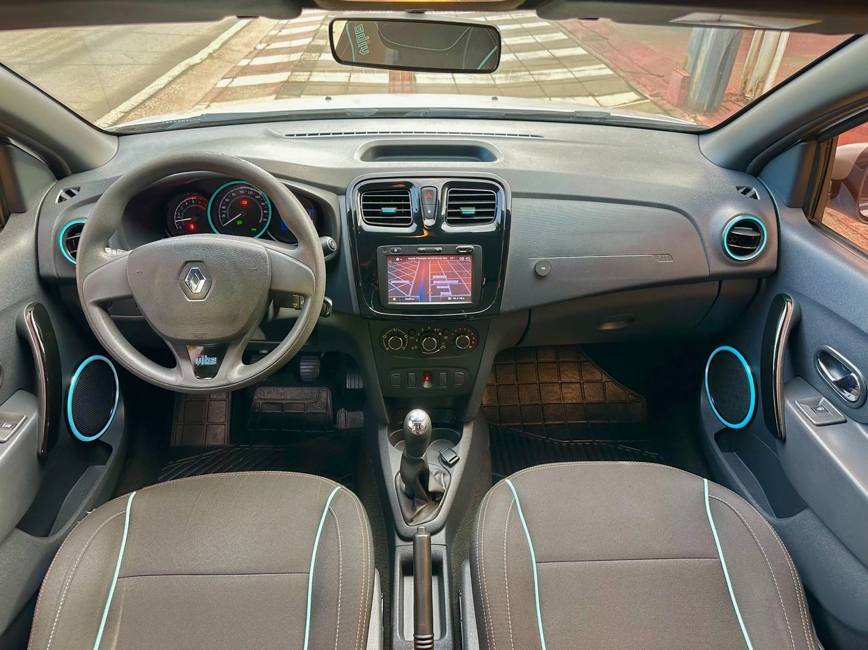 RENAULT SANDERO