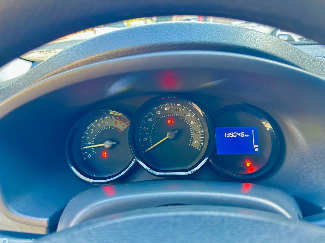 RENAULT SANDERO