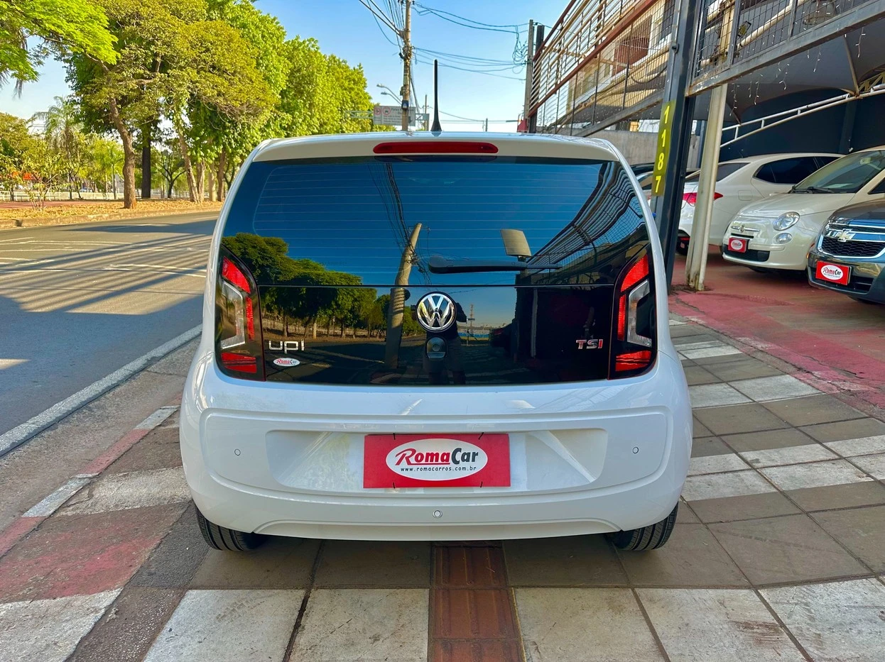 VOLKSWAGEN UP
