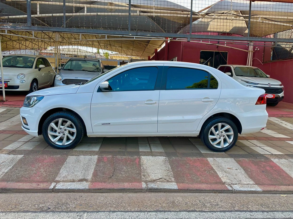 VOLKSWAGEN VOYAGE