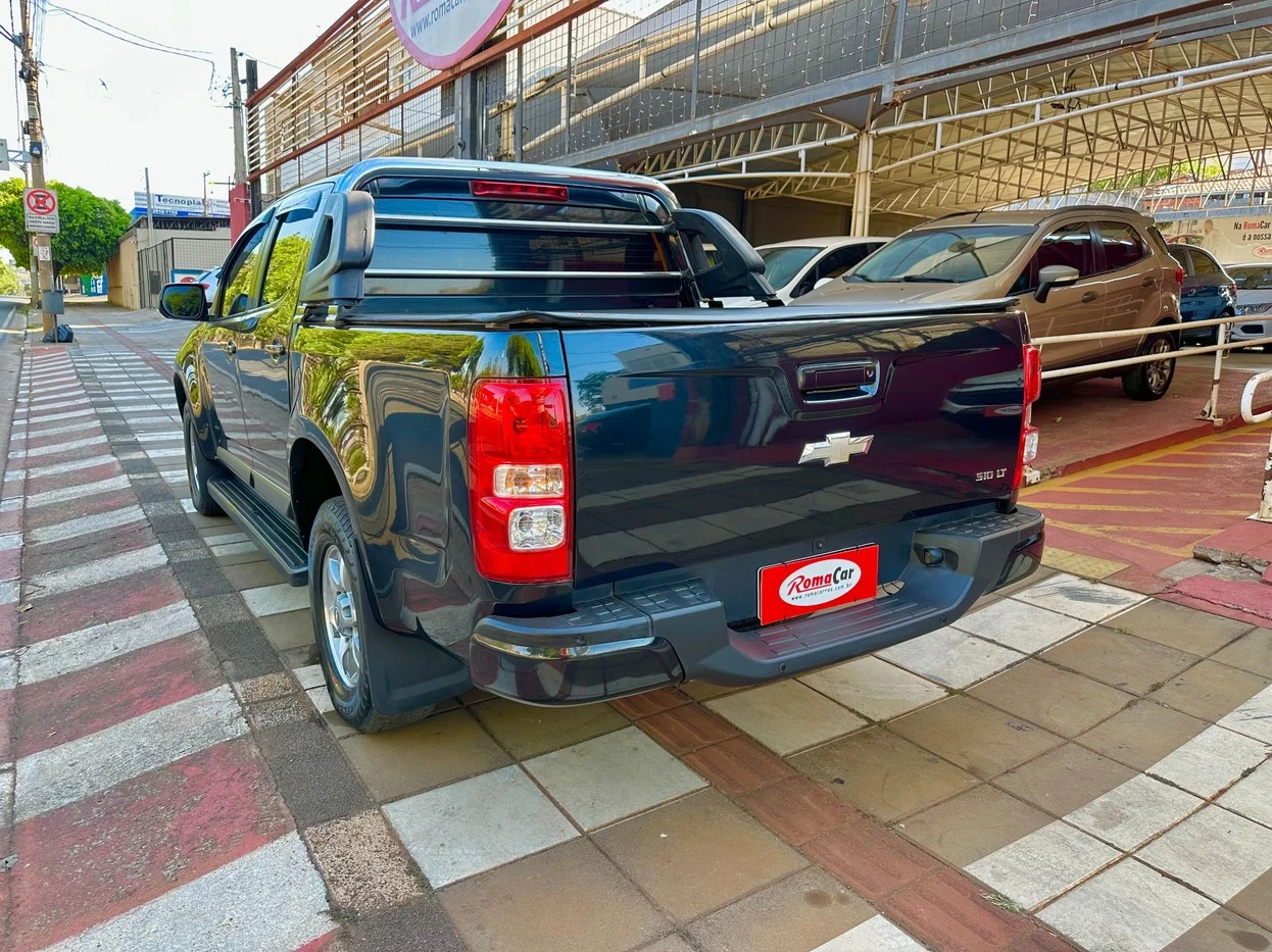 CHEVROLET S10