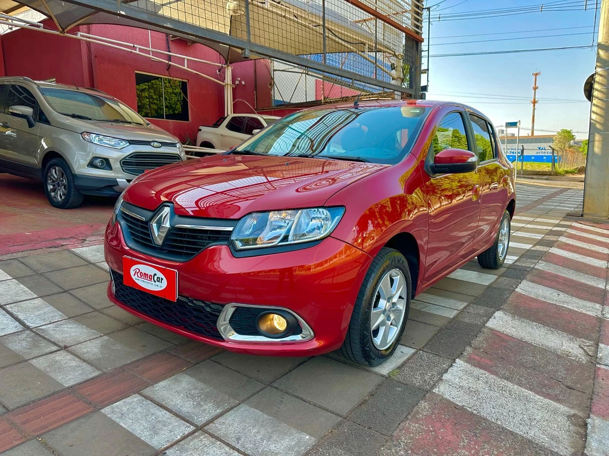 RENAULT SANDERO