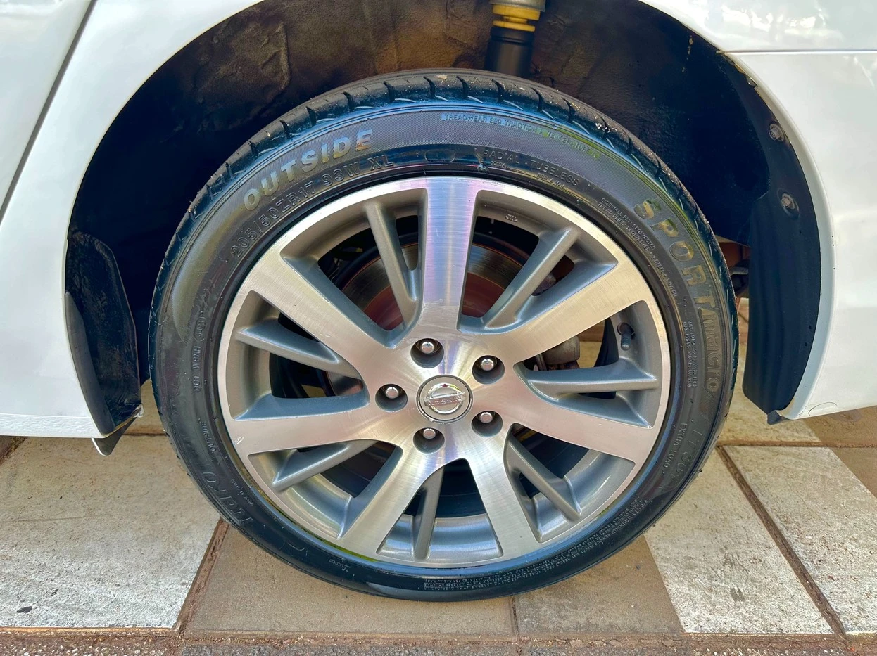 NISSAN SENTRA