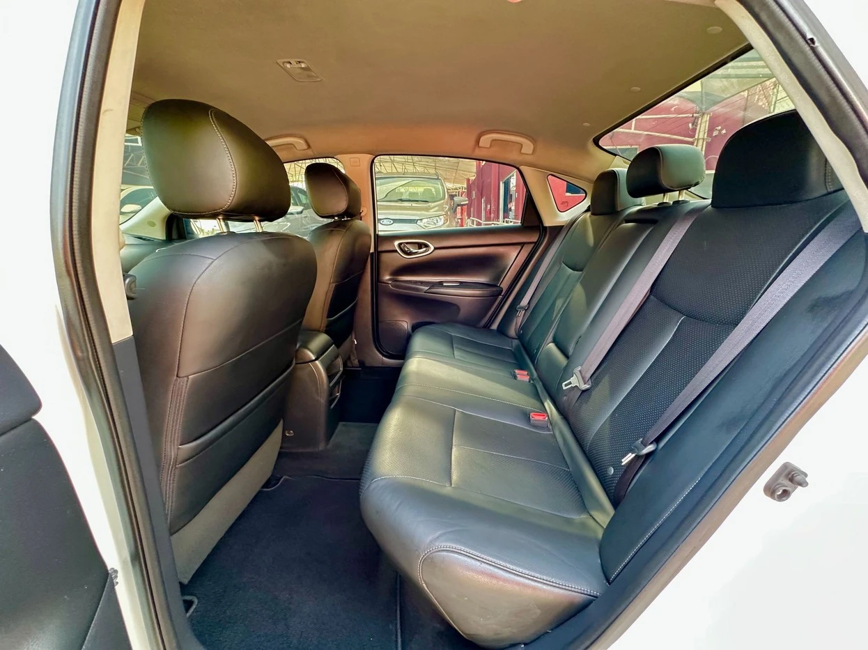 NISSAN SENTRA