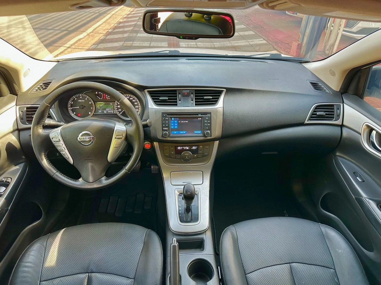NISSAN SENTRA