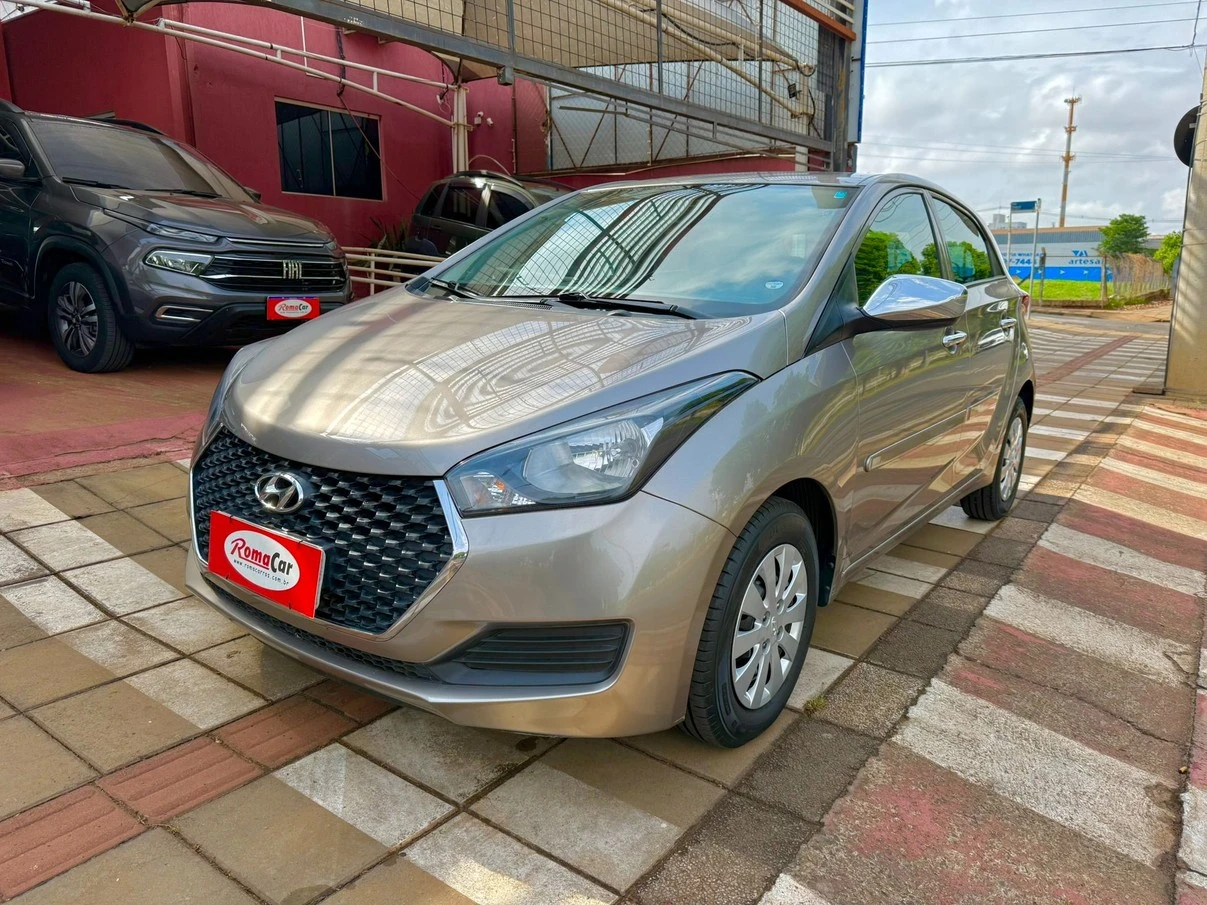 HYUNDAI HB20