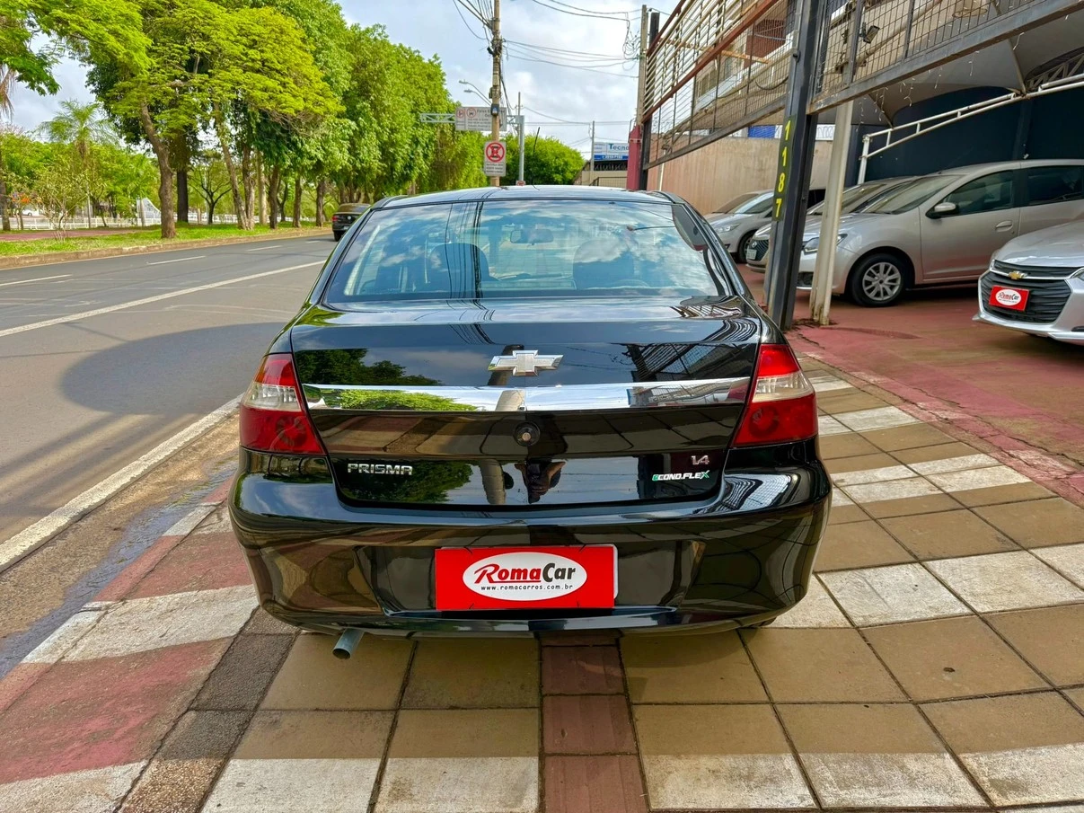 CHEVROLET PRISMA