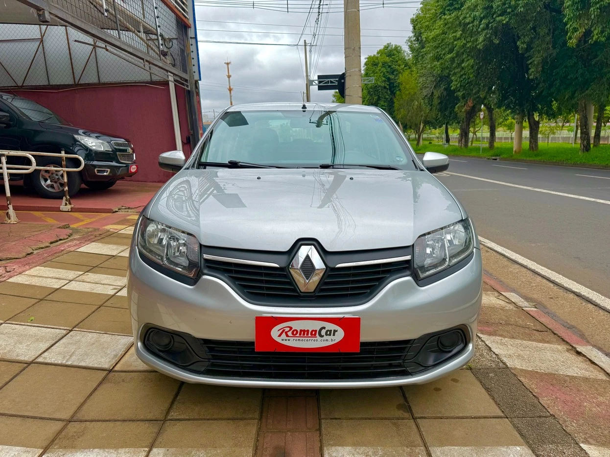 RENAULT LOGAN