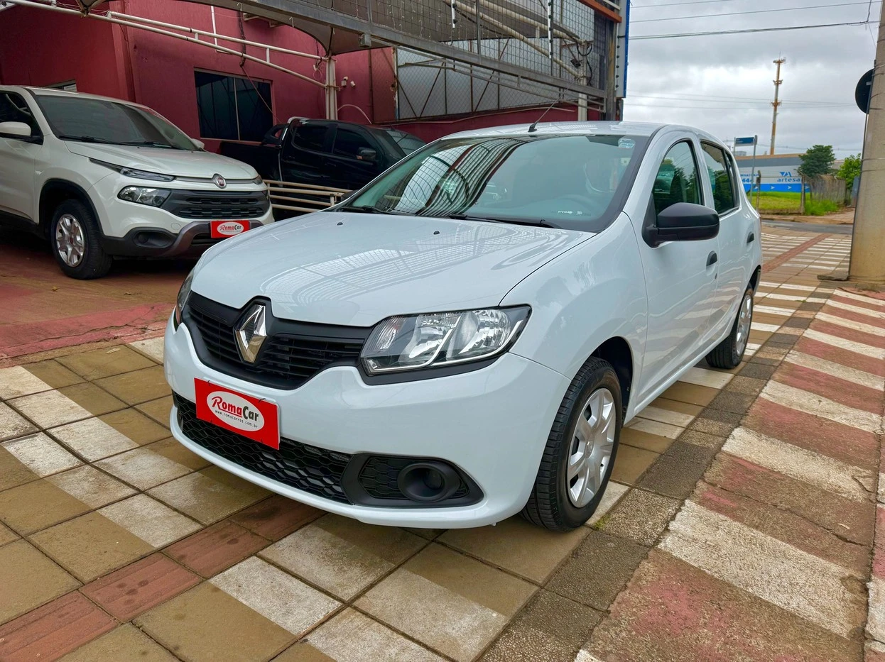 RENAULT SANDERO