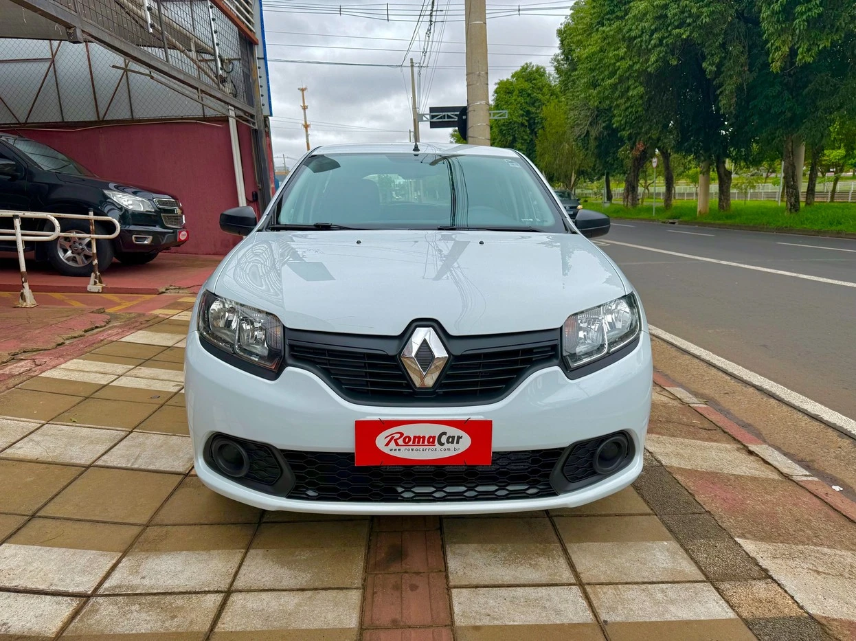 RENAULT SANDERO
