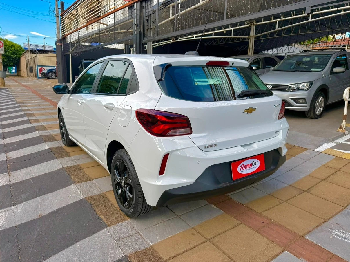 CHEVROLET ONIX