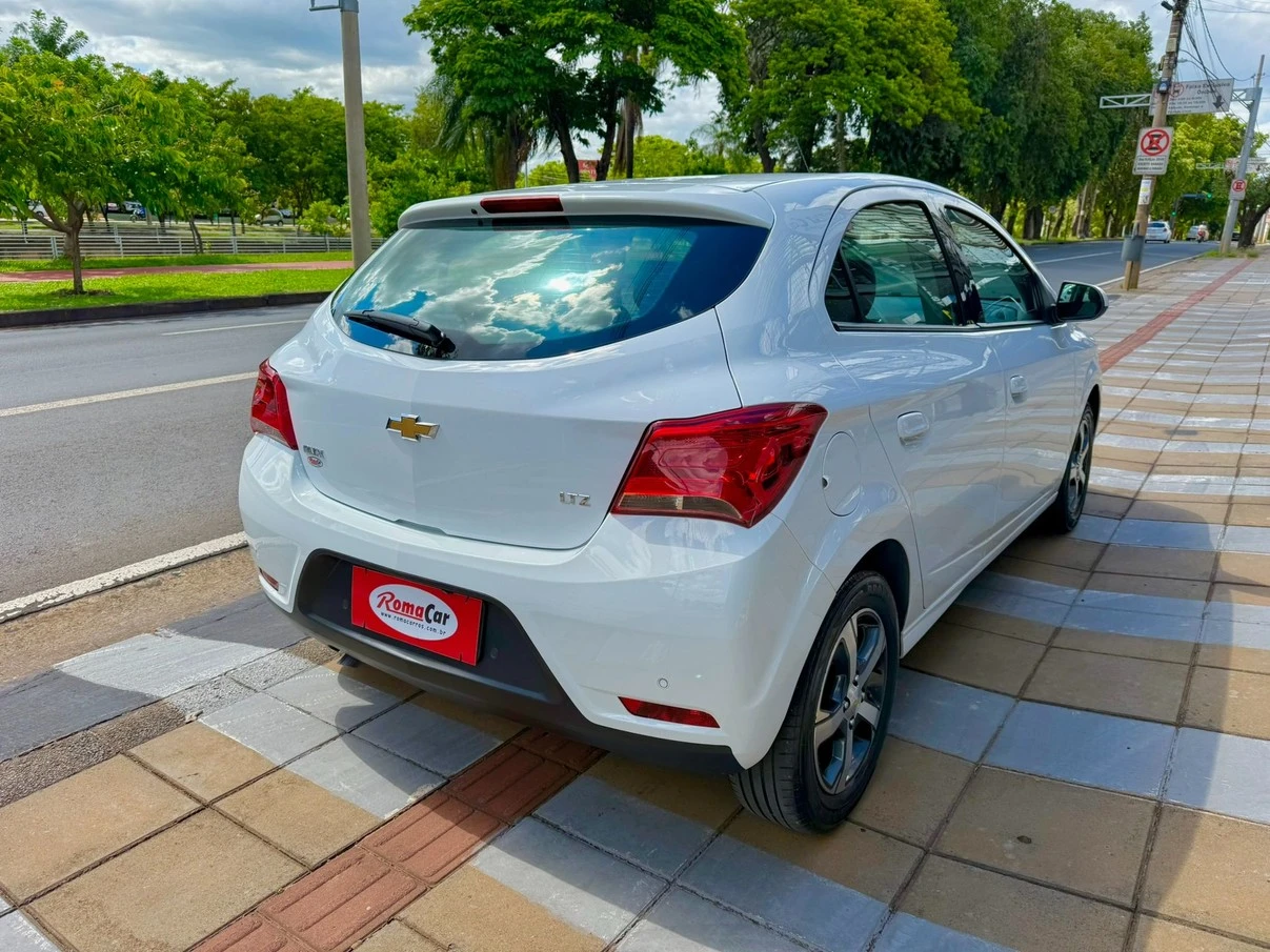 CHEVROLET ONIX
