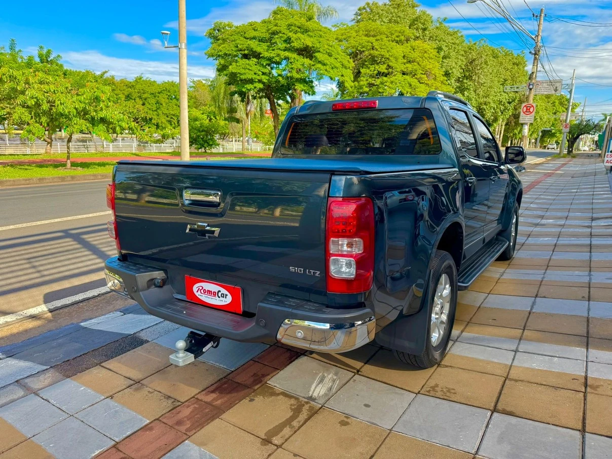 CHEVROLET S10