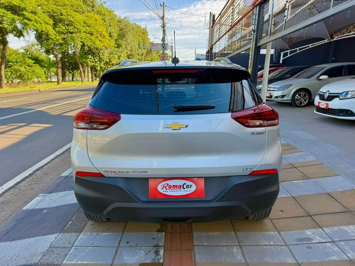 CHEVROLET TRACKER