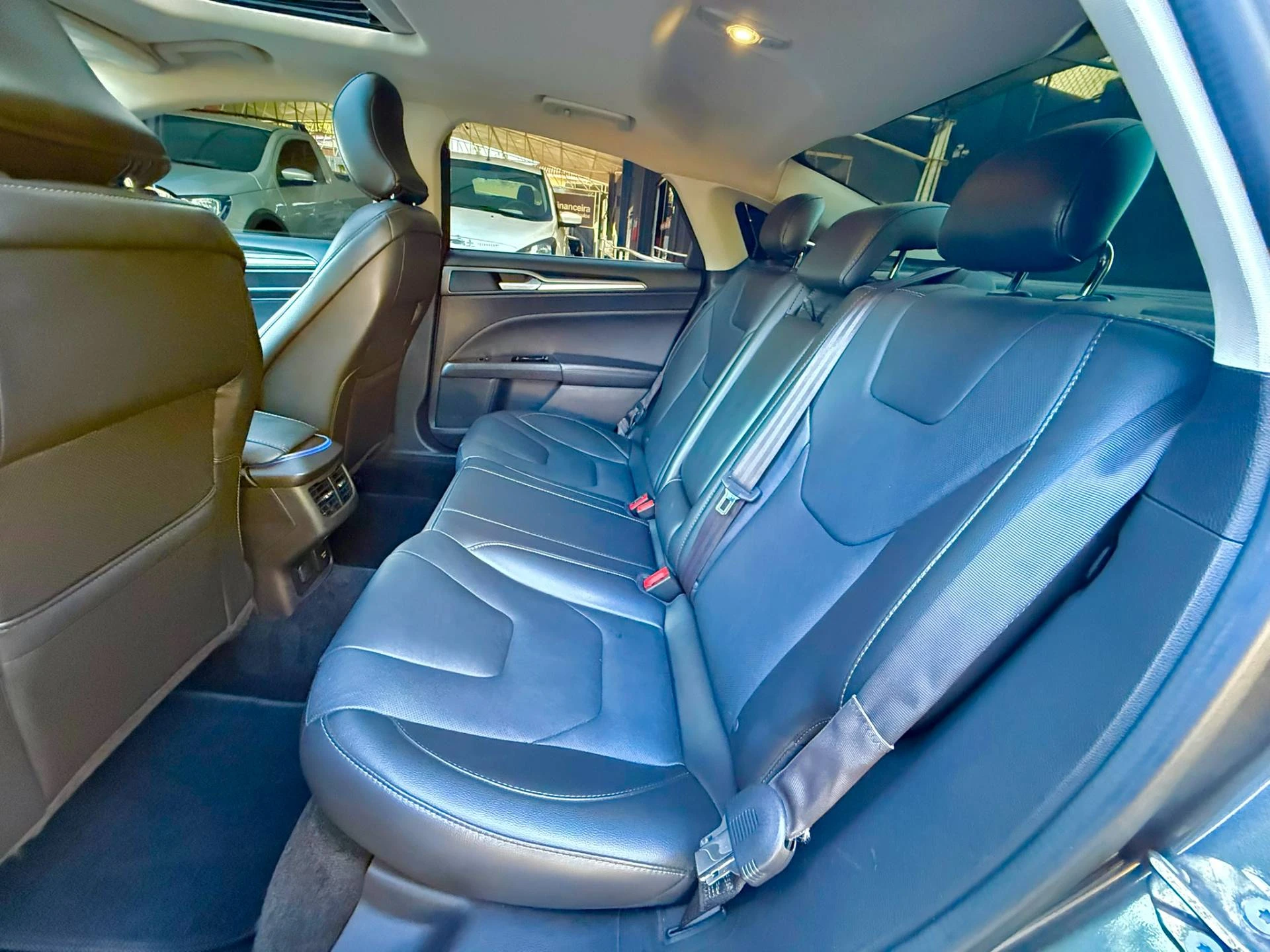 FORD FUSION