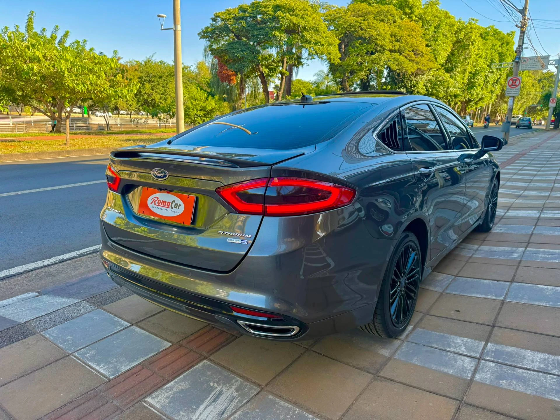 FORD FUSION