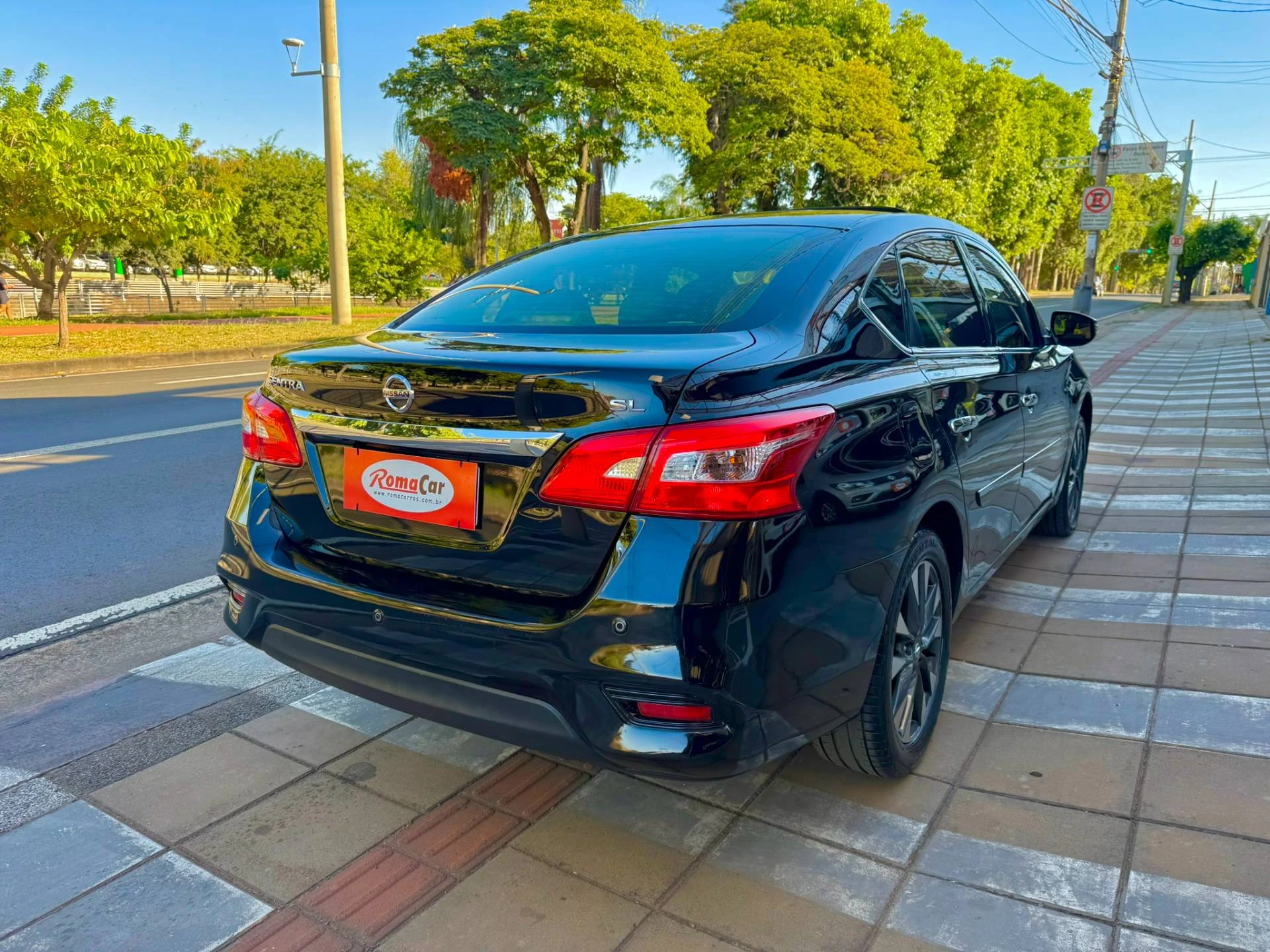 NISSAN SENTRA