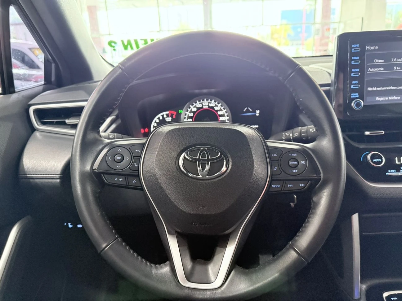 TOYOTA COROLLA CROSS