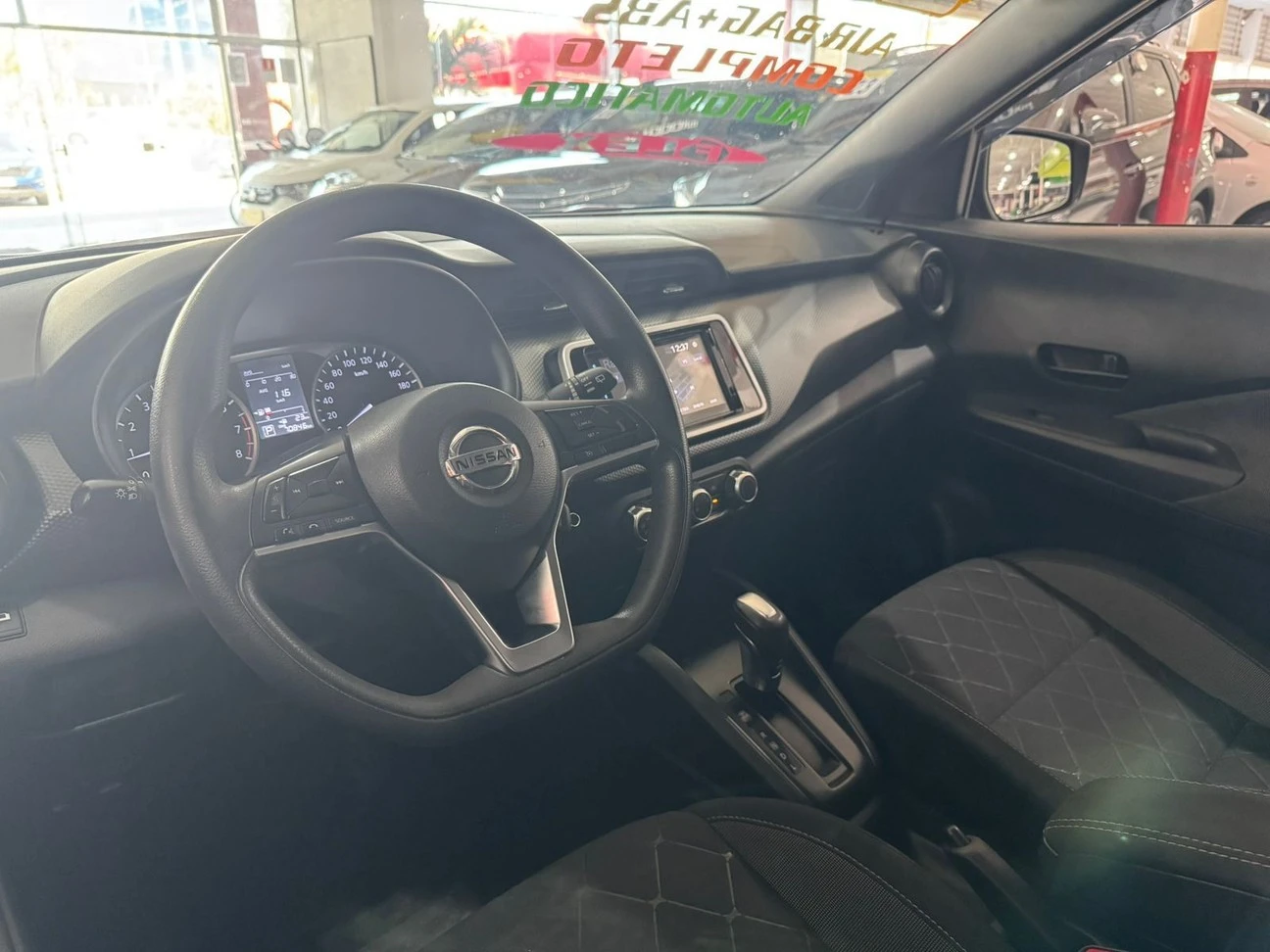 NISSAN KICKS