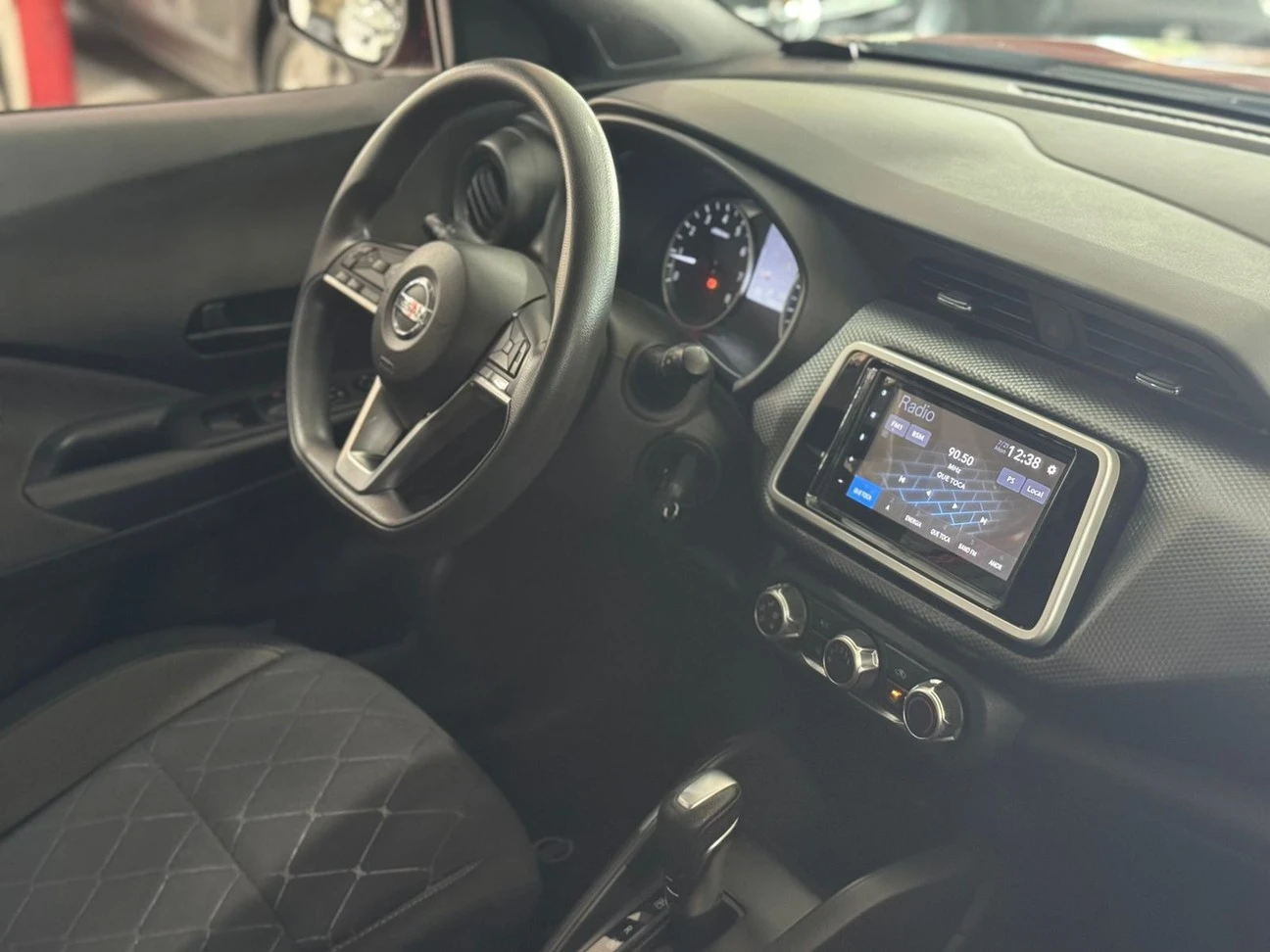 NISSAN KICKS