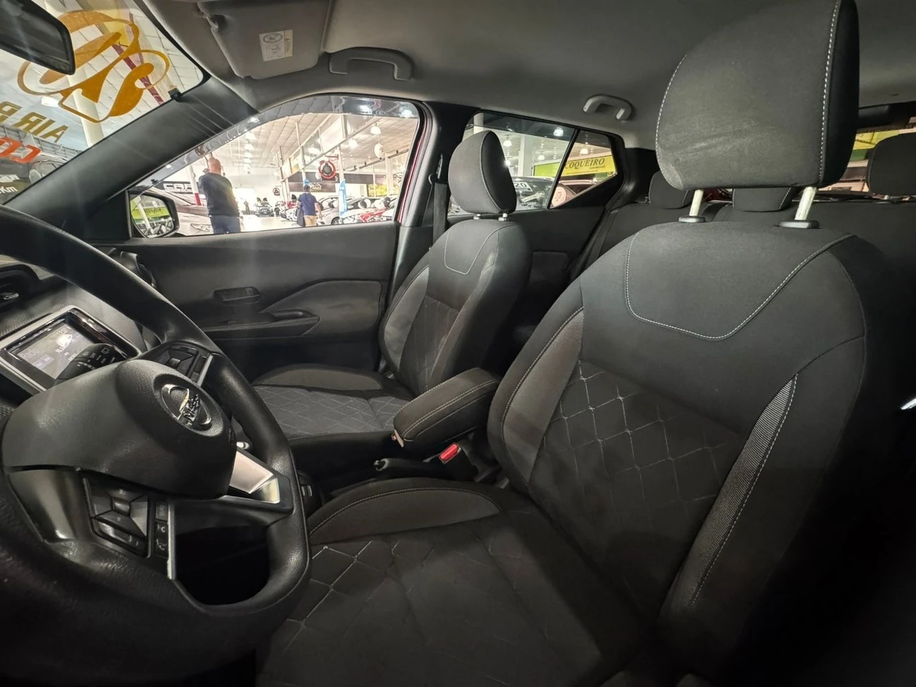NISSAN KICKS