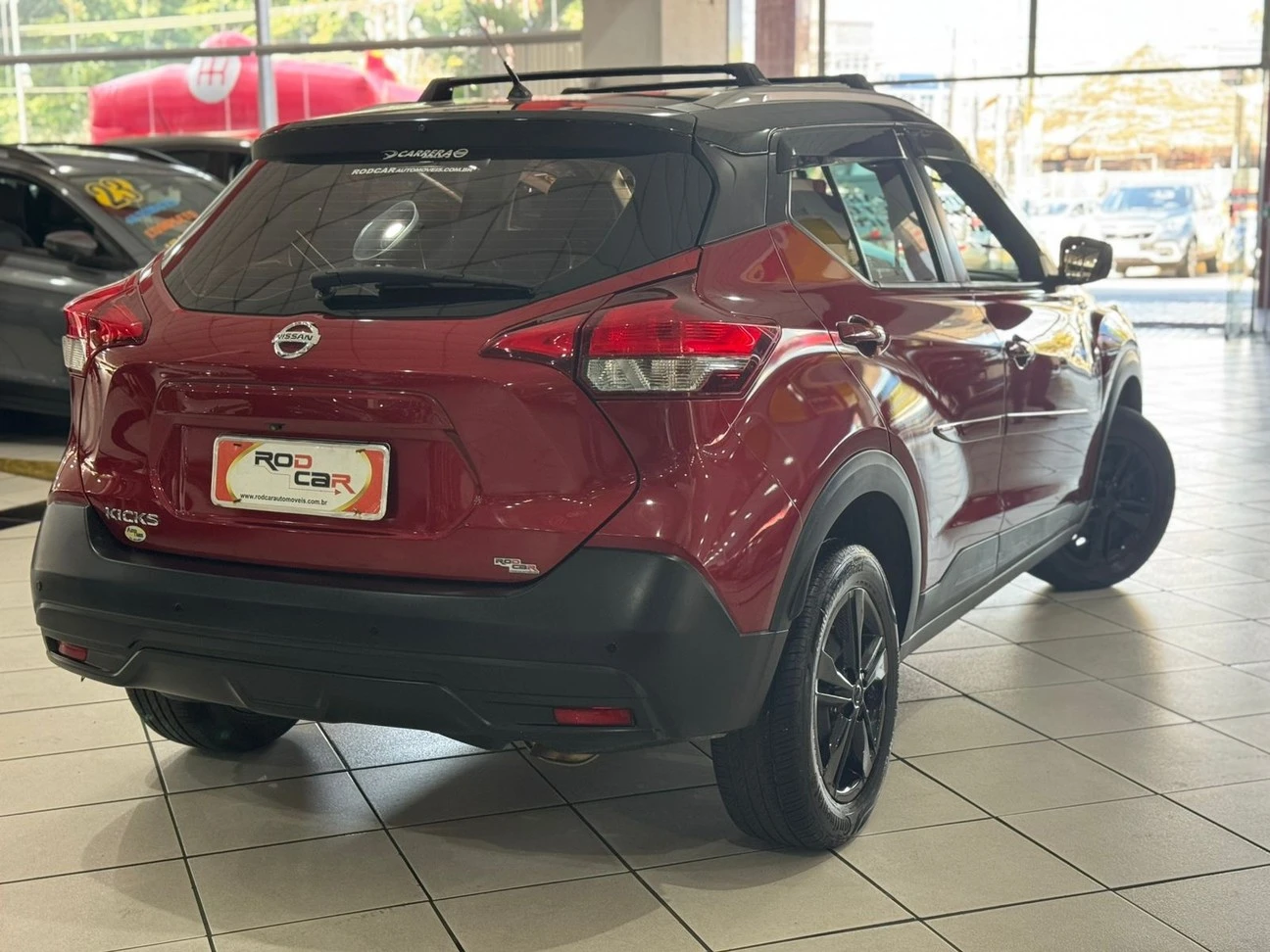 NISSAN KICKS