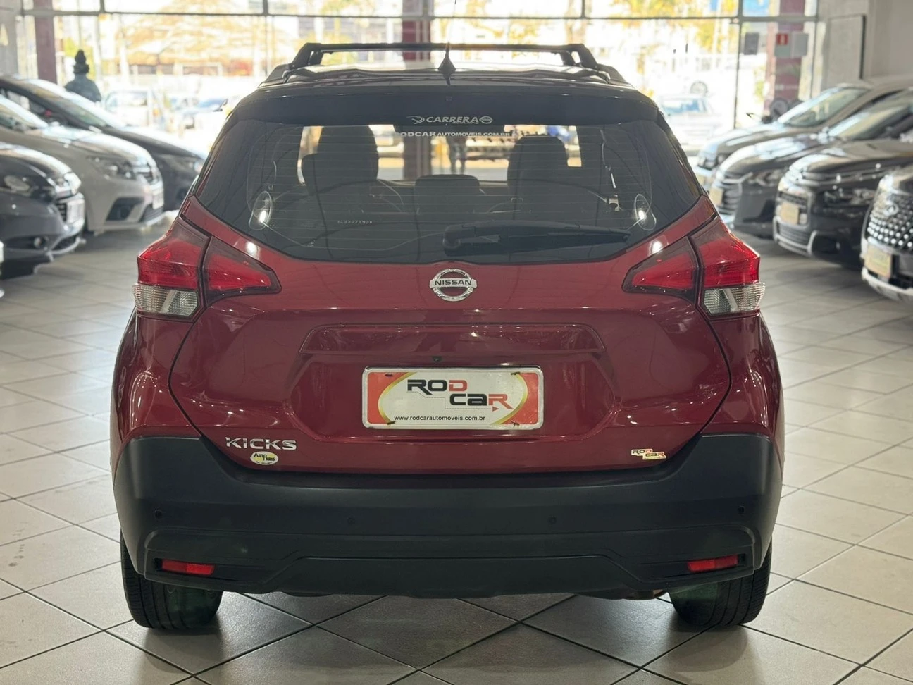 NISSAN KICKS