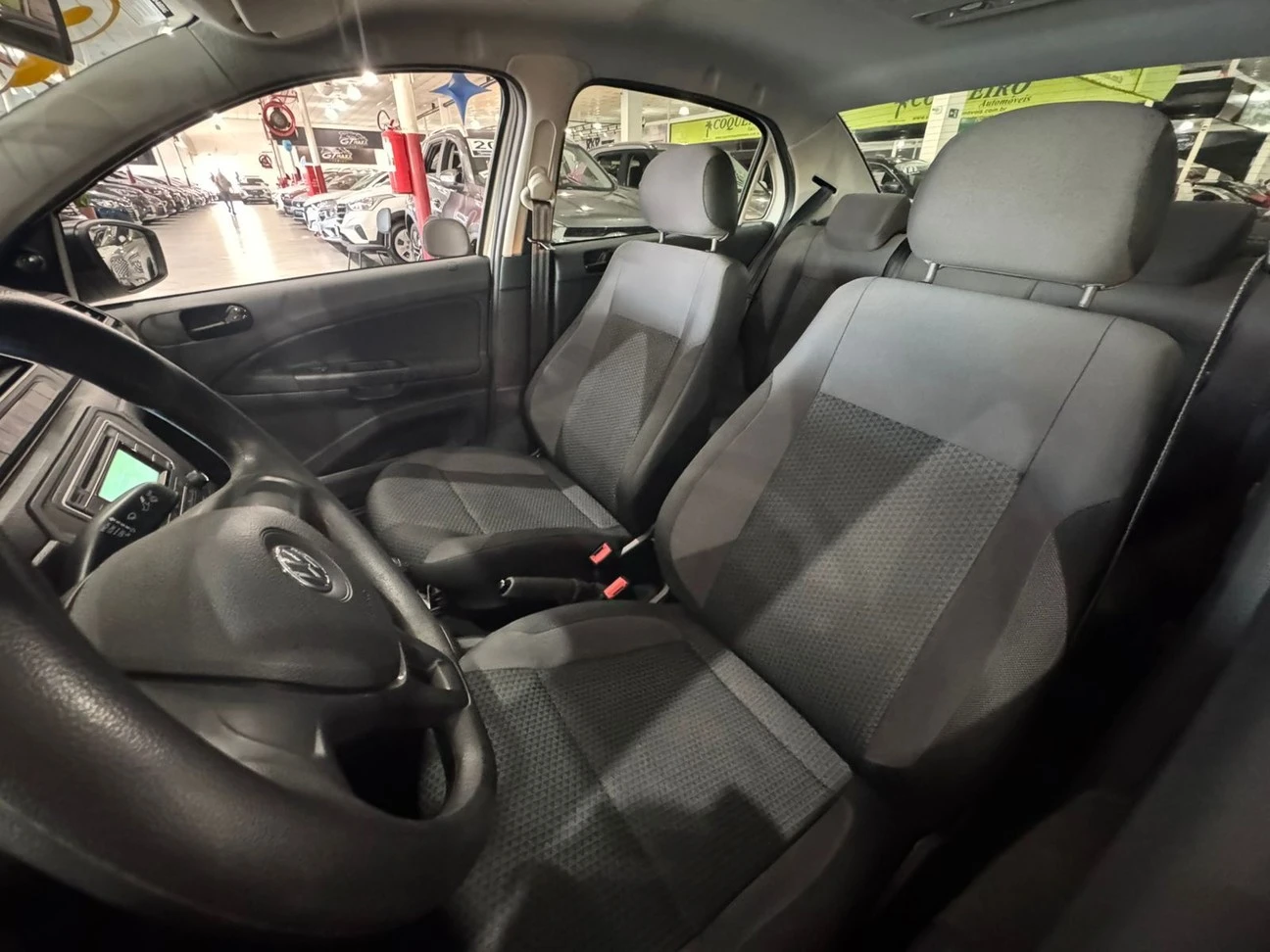 VOLKSWAGEN VOYAGE