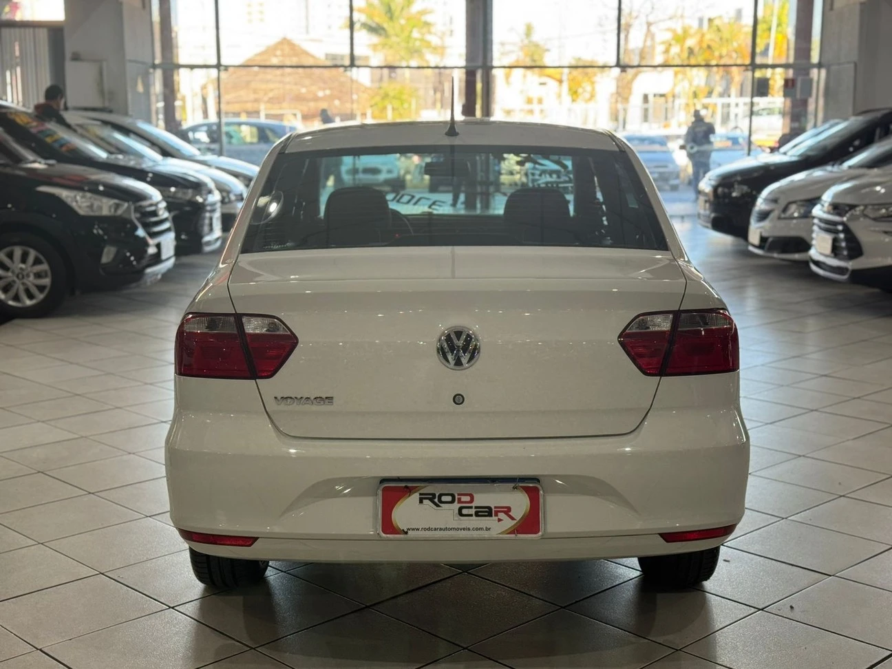 VOLKSWAGEN VOYAGE