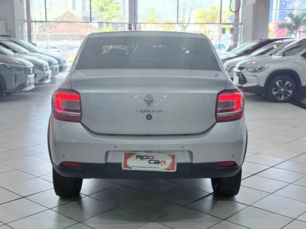 RENAULT LOGAN