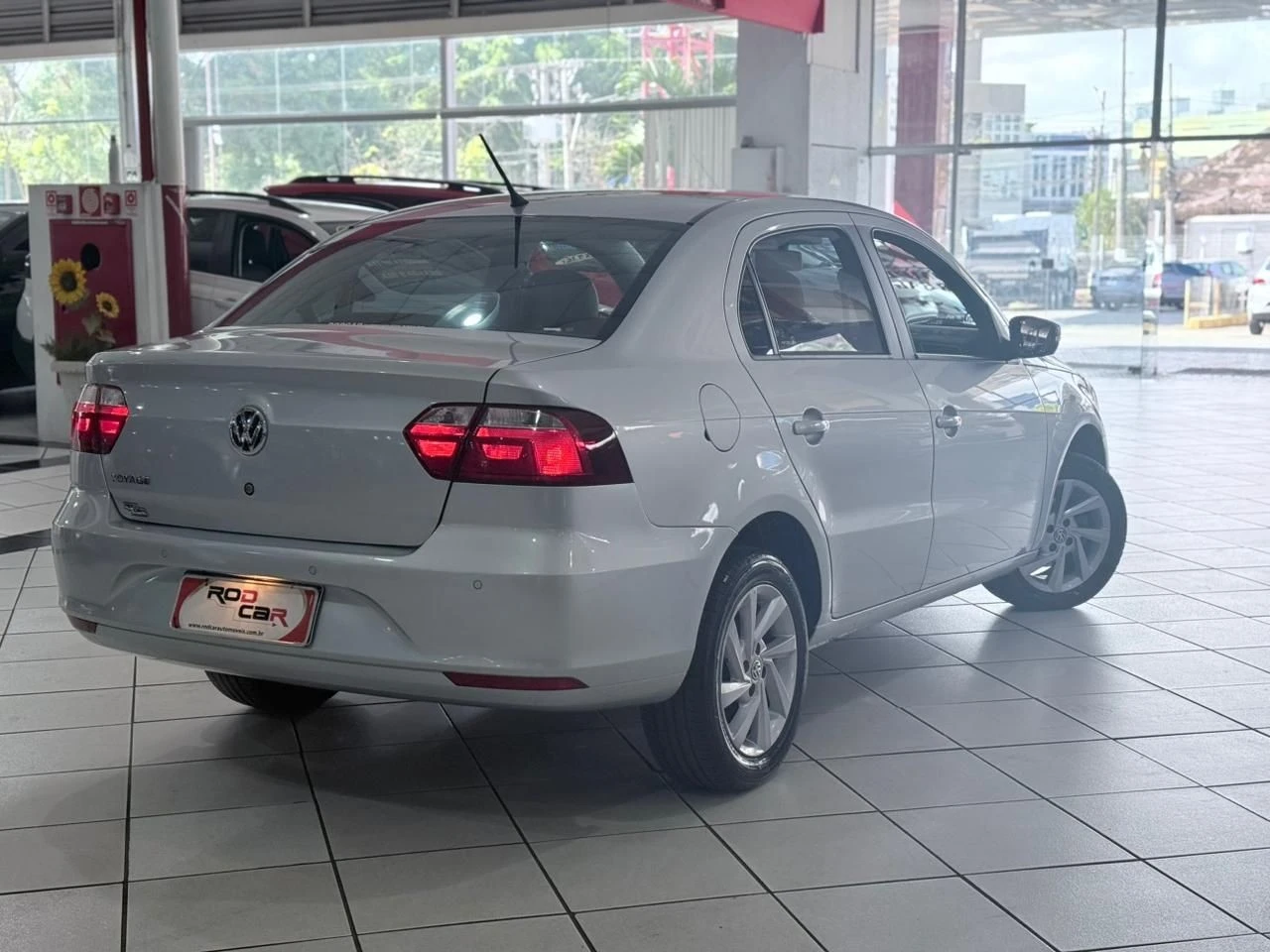 VOLKSWAGEN VOYAGE