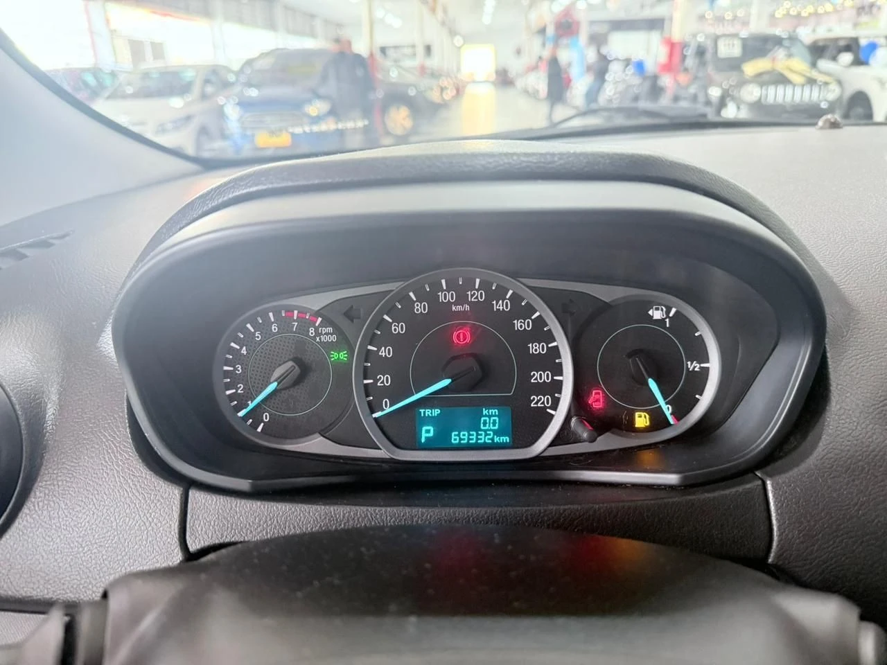 FORD KA